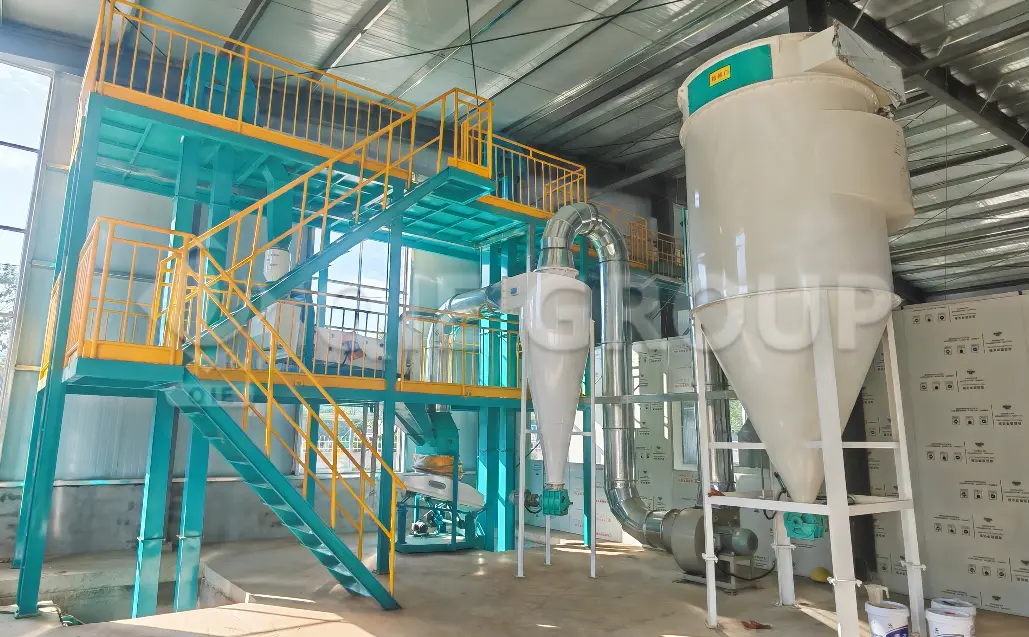 تتيح معدات معالجة البذور الزيتية والضغط من مجموعة QIE استخراج الزيت بكفاءة قبل الاستخلاص بالمذيبات.