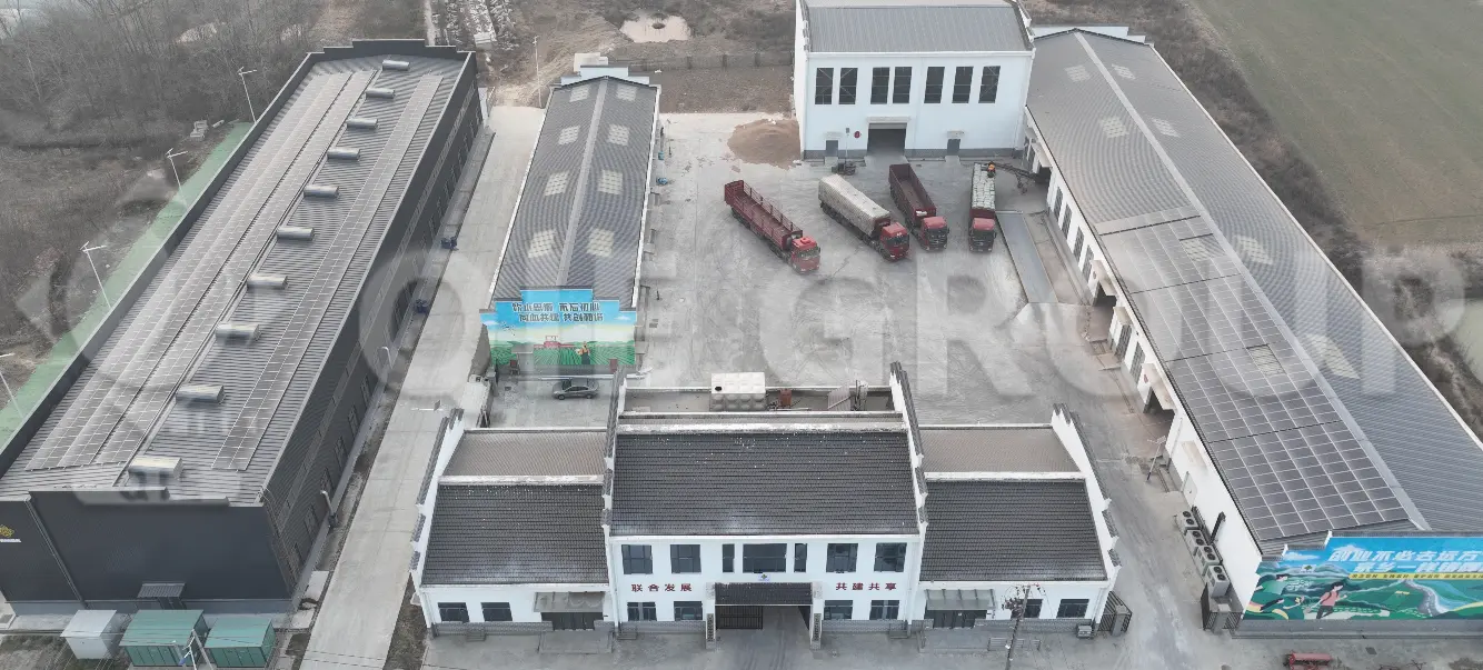 مصنع لمعالجة الزيوت الصالحة للأكل مزود بمعدات التكرير والتبييض وإزالة الروائح الكريهة.