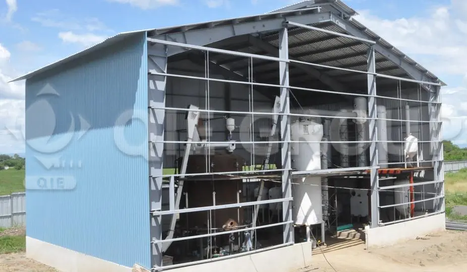 مصنع استخلاص الزيوت الصالحة للأكل باستخدام المذيبات لإنتاج زيت فول الصويا وزيت عباد الشمس.