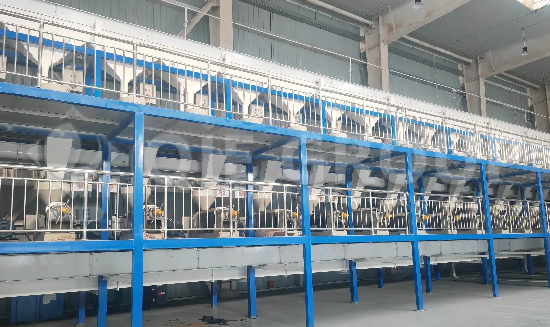 آلة عصر الزيت بدرجة حرارة منخفضة لإنتاج زيت طعام عالي الجودة مع الحفاظ على العناصر الغذائية.