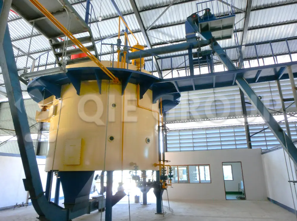 جهاز استخلاص الزيت من نوع روتوسيل للاستخلاص المستمر بالمذيبات بكفاءة عالية في استخلاص الزيت.