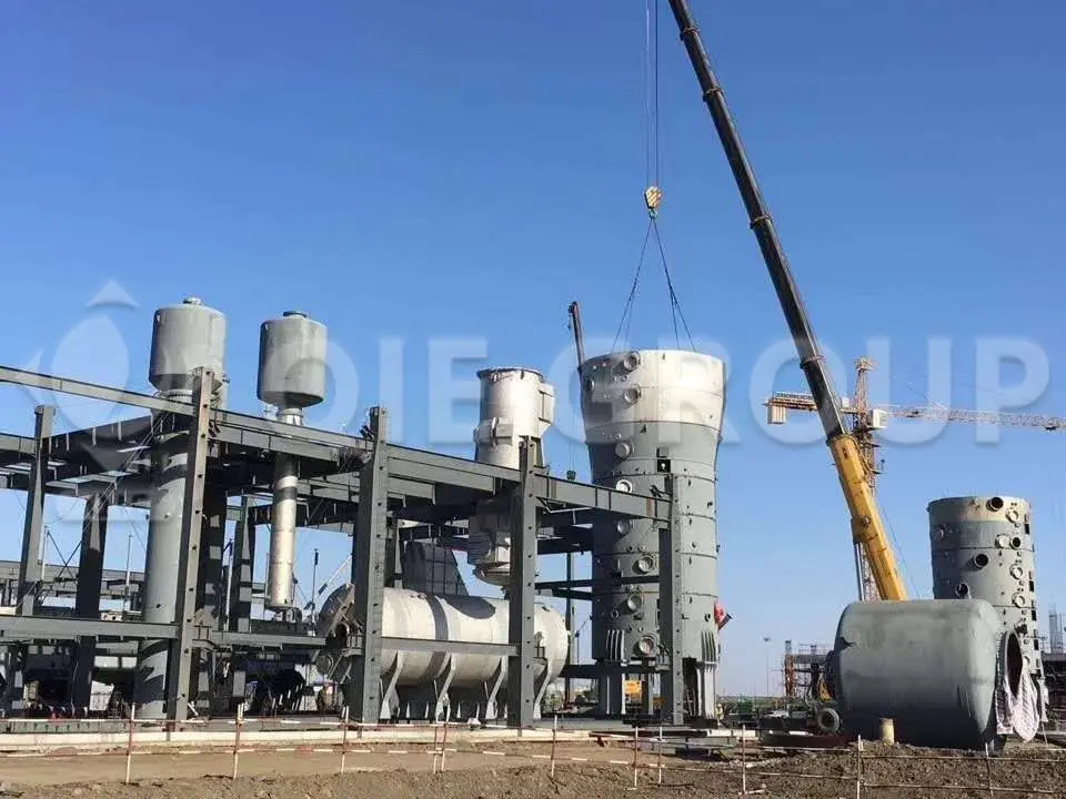 آلة إزالة المذيبات من كسبة الزيت الرطبة، مخصصة لإزالة المذيبات المتبقية والشوائب من كسبة الزيت الرطبة.