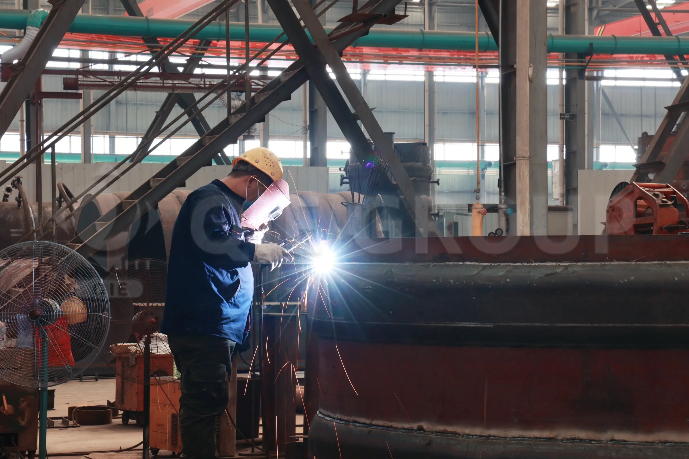 مكونات آلات الزيوت المُصممة بدقة هندسية والمُصنّعة عبر مركز التشغيل الآلي (CNC)